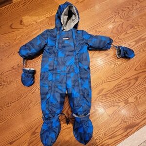 Gusti baby snow suit brand new